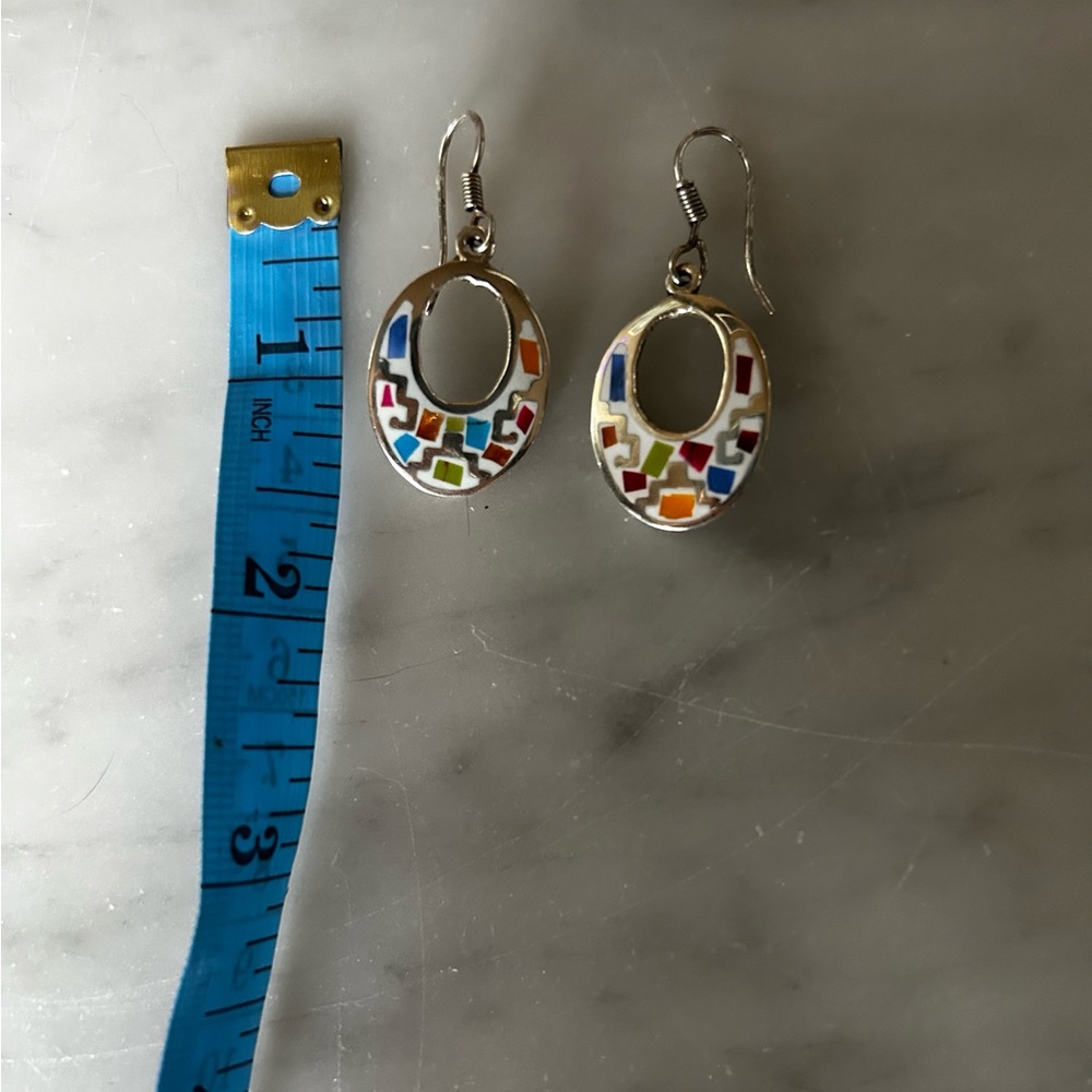 Earrings - Picture 5 of 7